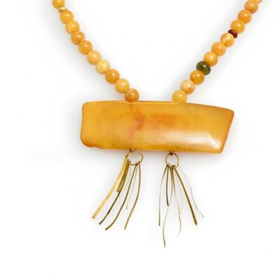 Ethnic Amber necklace with Gold 18k