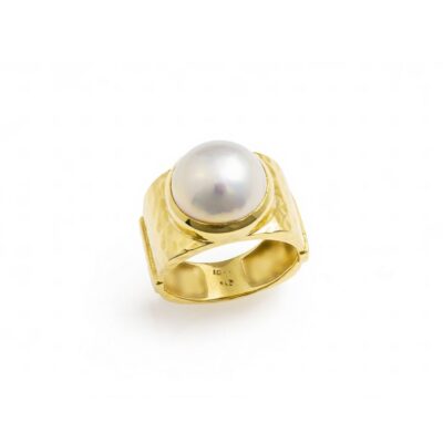 Vintage Pearl Gold ring