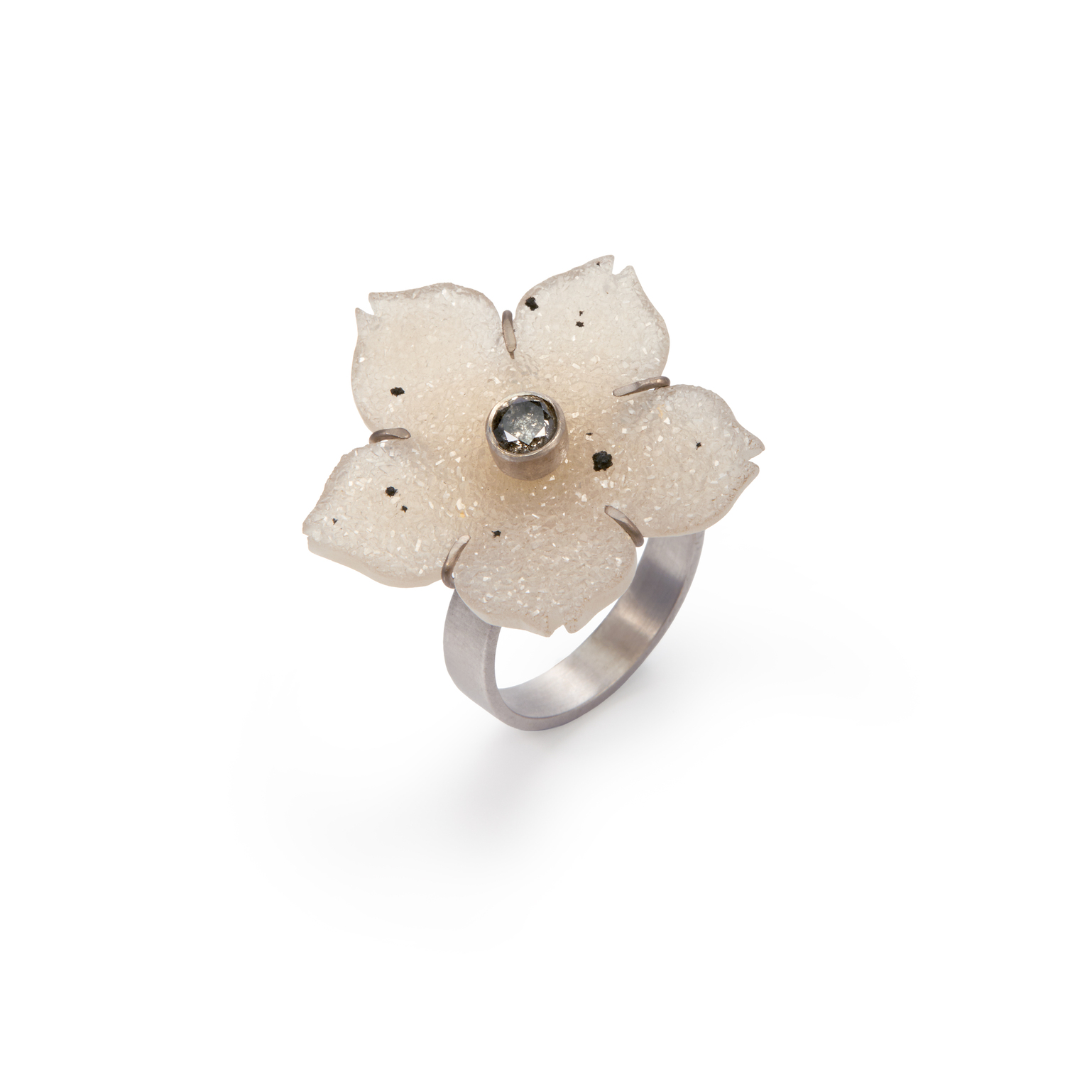 White Agate Flower Whitgold Ring