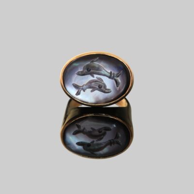 Dolphins Mother of Pearl Goldplated Ring