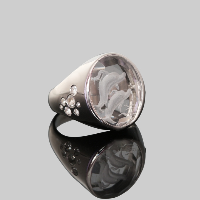 Dolphins Quartz Silver ring - Image 2